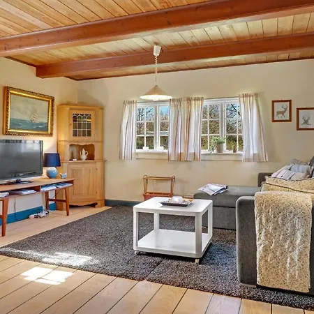 Holiday home Gorgeous In With Wifi *